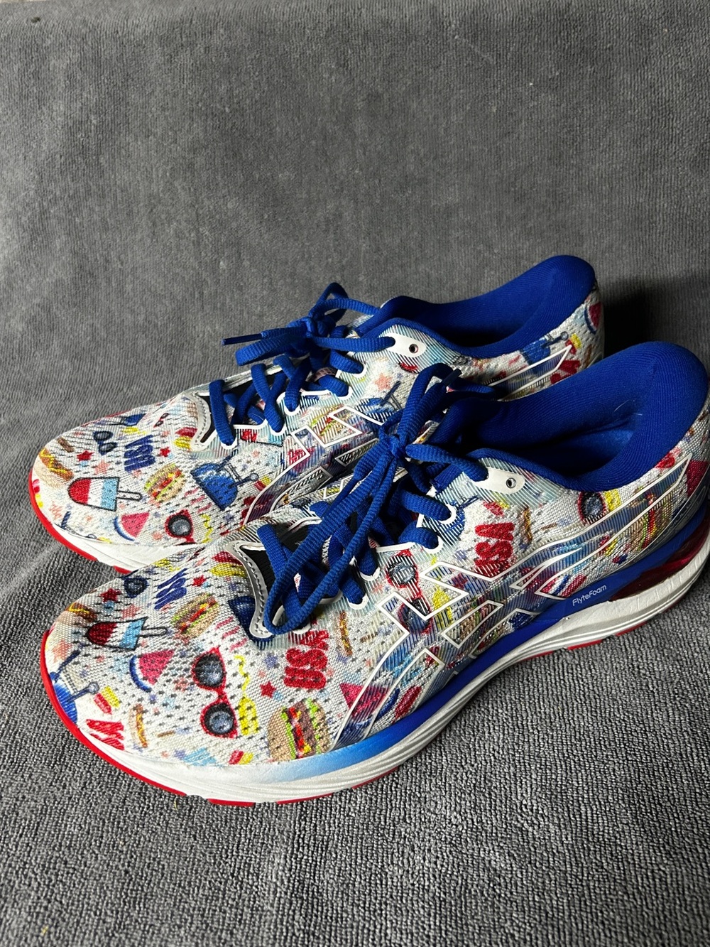 ASICS Gel Cumulus 23 Men’s 9.5 Limited Edition Food Doodle Running Shoes